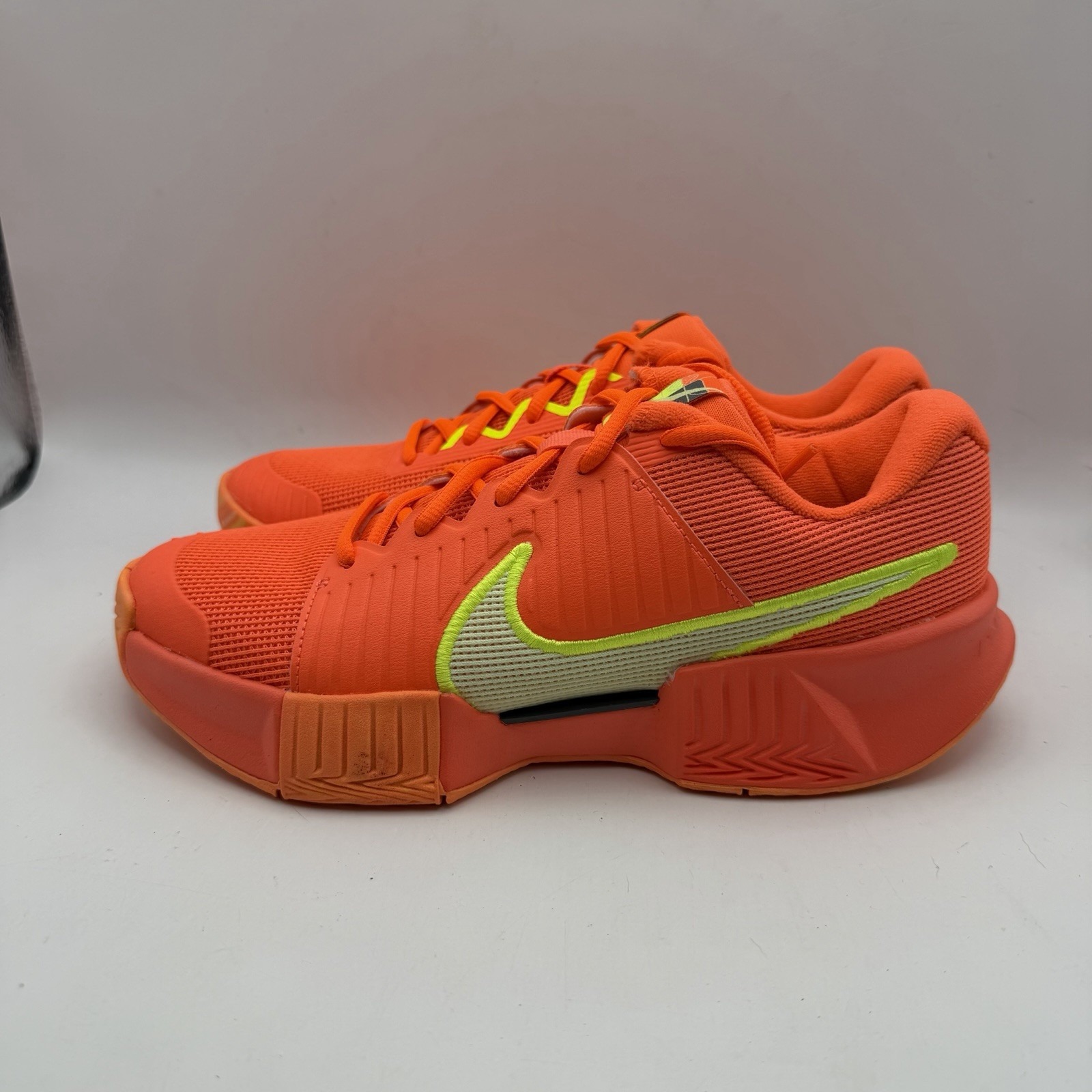 Brand New Nike Zoom Challenge Womens 7 Pickleball Hyper OrangeVolt Fq4155800